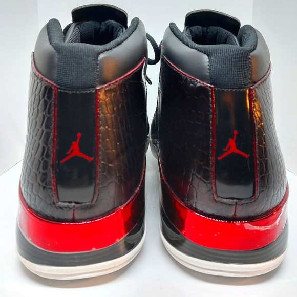 NIKE AIR JORDAN 17 - BRED CHICAGO BULLS - Picture 6 of 8